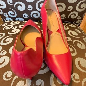 NWOT Adrienne Vitadinni Shoes Size 8.5 Pink